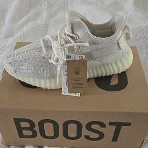 Adidas Mens Yeezy Boost 350 V2 - Cream